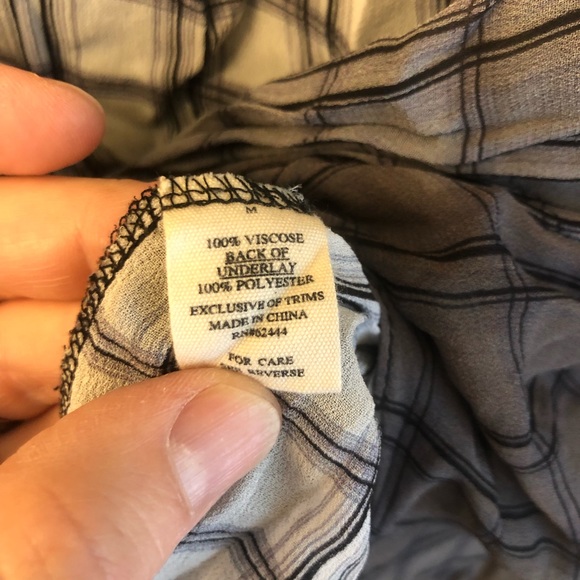 NICOLE MILLER ARTELIER CHECKED PRINTED SLEEVELESS BLOUSE Womens Medium - Picture 8 of 9